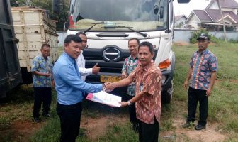 Rupbasan Palembang Terima Truk Tronton Titipan Polda Sumsel