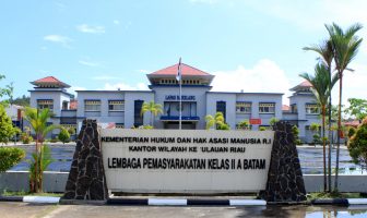 Kalapas Batam Ajak Warga Binaan Belajar Agama