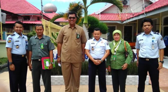 Dikunjungi Hakim Wasmat, 5 Napi Lapas Mojokerto Diwawancarai Soal Pembinaan