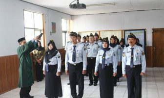 Usai Dilantik, PK Bapas Bandung Teken Pakta Integritas