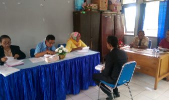 Lulus Memuaskan, WBP Lapas Ambon Raih Titel Sarjana