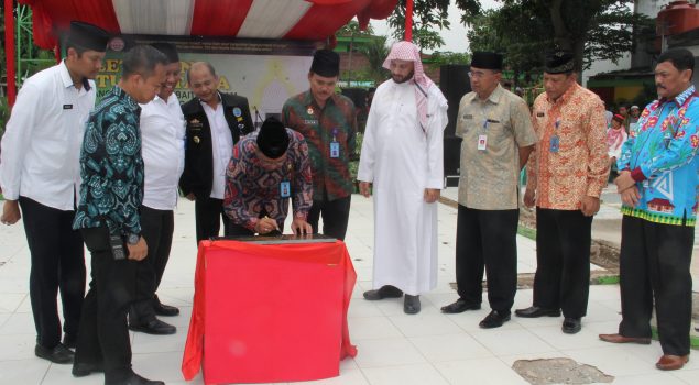 Plt Dirjenpas & Syeikh Ali Jabber Â Letakkan Batu Pertama Pembangunan Masjid Baitussalam Lapas Tangerang