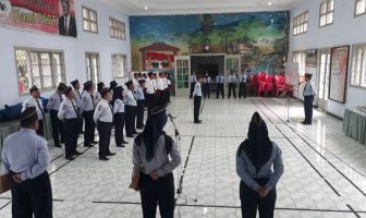 Kepala LPKA Blitar Ajak CPNS Ukir Prestasi