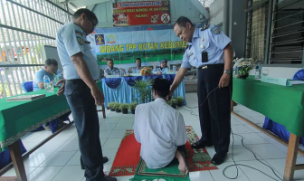 Jelang Bebas Bersyarat, 11 Napi Ikuti Tes Shalat