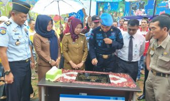 Ciptakan Lapas Layak Anak, Kepala Lapas Gunung Sugih Resmikan PLAY LAND