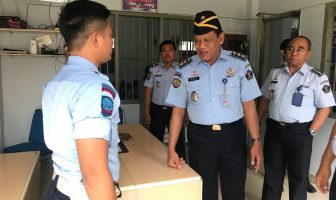 Direktur Perawatan Kesehatan dan Rehabilitasi Apresiasi Petugas Lapas Narkotika Palembang