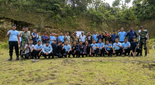 Rutan Kelas IIB Raha Gelar Latihan Menembak