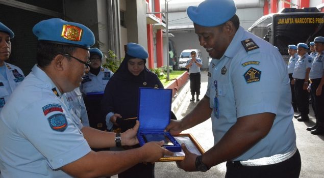 Berprestasi di APTFC, Petugas Lapas Narkotika Jakarta Raih Penghargaan