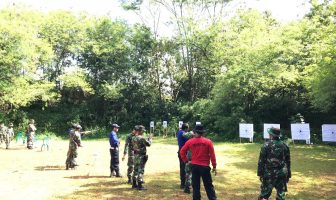 Latihan Menembak Cegah Kerusuhan di Lapas Kotabumi