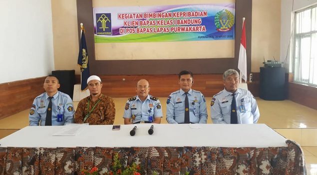 Ikuti Bimbingan Kepribadian, Klien Bapas Bandung Diajak Bertaubat