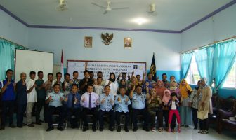 Klien Bapas Banjarmasin Belajar Pembuatan Sasirangan