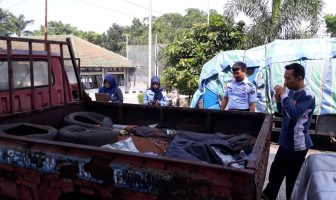 Petugas Rupbasan Bandung Teliti & Taksir Ulang Basan Baran KR4