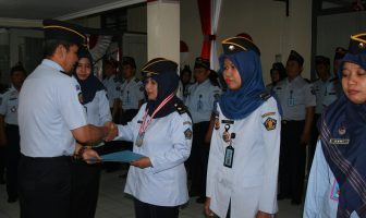 5 Petugas & 1 CPNS Bapas Yogya Raih Penghargaan