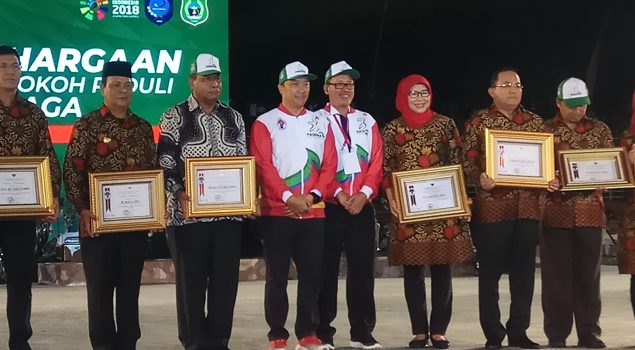 Jadi Penggerak Olahraga, Dirjen Pemasyarakatan Raih Penghargaan Dari Menpora