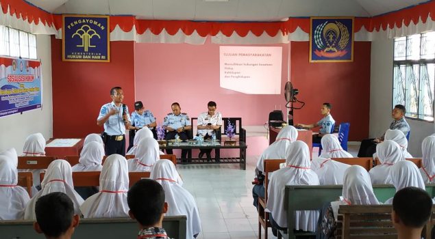 OSIS 467 SMAN 2 Pelajari Sistem Pemasyarakatan di Rutan Sidrap