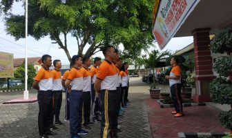 Olahraga Bersama Tingkatkan Kekompakan CPNS Lapas Pekanbaru