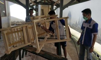 WBP Lapas Watampone Mulai Terampil Buat Meubel