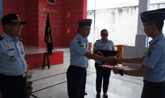 Tunas Pengayoman Rutan Manado Terima SK PNS