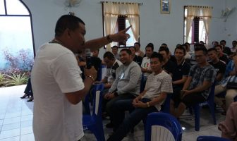 WBP Rutan Manado Beribadah Bersama Mongol Stres