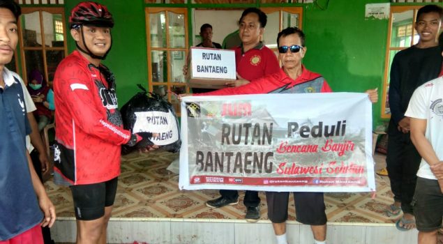 Rutan Bantaeng & Komunitas SLIM Bantu Korban Banjir Jeneponto
