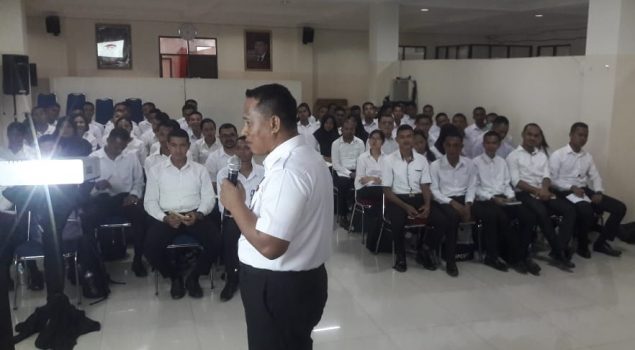 Kalapas Piru Sampaikan Materi Etika Birokrasi kepada CPNS Tahun 2018