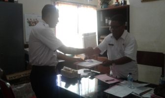 Datangi Disdukcapil, Perwakilan Lapas Piru Bahas Pembuatan KTP WBP