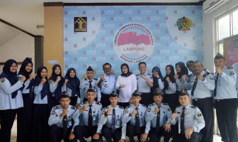 Sambangi LPKA Lampung, Dirjen PAS Salat Dzuhur Berjamaah Bersama Anak