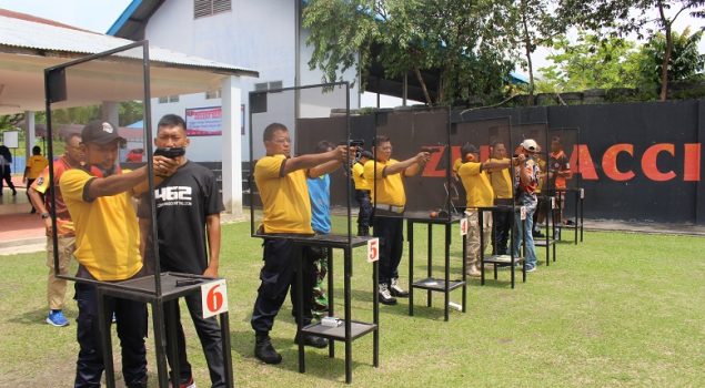 65 Petugas Lapas Pekanbaru Latihan Menembak & Bongkar Pasang Senjata