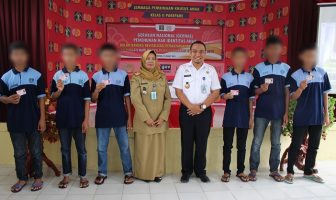 Anak LPKA Parepare Terima KIA & e-KTP
