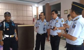 Rudenin Manado Pelajari Alur Pelayanan Kunjungan di Rutan Manado