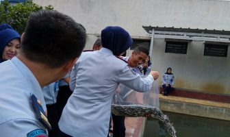 Kepala LPKA Bandung Resmikan Kolam Ikan Untuk Pelatihan Kemandirian Andikpas