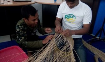 Pelatihan Anyaman Lidi PAS to MAS Diminati Masyarakat Majene