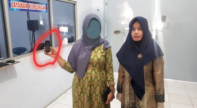 Petugas Perempuan Cabrutan Lhoknga Gagalkan Penyelundupan HP oleh Pengunjung