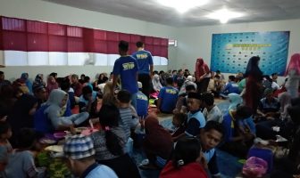 Warga Binaan Dan Pengunjung Rutan Barru Tertib Dalam Buka Puasa Bersama