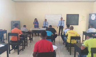 Ujian Semester Paket B & C di LPKA Kupang Berjalan Lancar