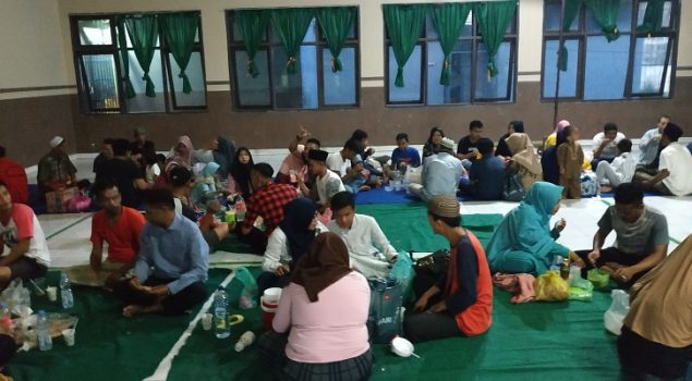 Senangnya WBP Rutan Unaaha Berbuka Puasa dengan Keluarga