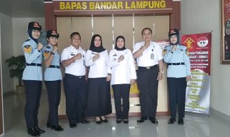 Direktur Poltekip Pantau PKL Taruni di Bapas Bandar Lampung