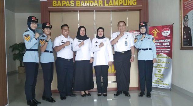 Direktur Poltekip Pantau PKL Taruni di Bapas Bandar Lampung