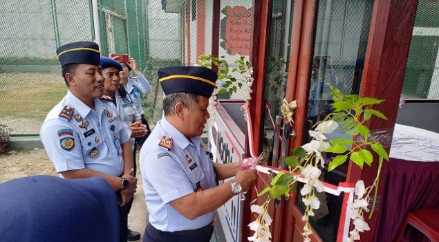 Usai Resmikan Koperasi, Kakanwil Maluku Tinjau Blok & Kebun Lapas Piru