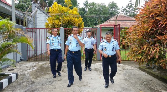 Kakanwil Maluku Pantau Layanan Kunjungan di Lapas Ambon