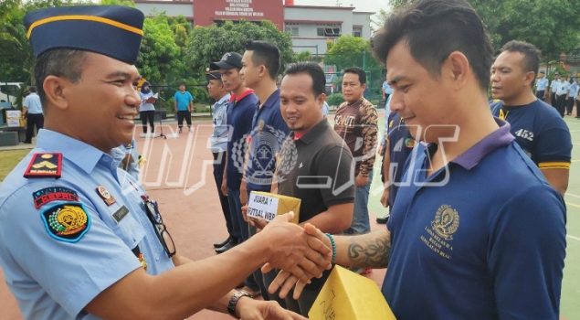 Lapas Batam Bagikan Hadiah Pemenang Lomba Porseni