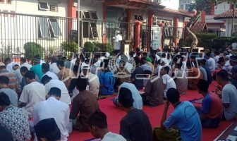 Ratusan WBP Rutan Rangkasbitung Gelar Salat Minta Hujan