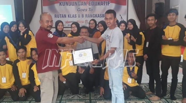 Rawat Sejarah, Mahasiswa Kunjungi Heritage Rutan Rangkasbitung