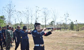 Rutan Purworejo dan Kodim 0708 Purworejo Adakan Latihan Menembak Bersama