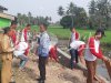 WBP Lapas Payakumbuh Bangun Jalan Nagari Tigo Diateh