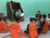 Anak LPKA Ambon Berlatih Alat Musik Hadroh 