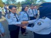 8 Petugas Bapas Ambon Terima Penghargaan Satyalancana Karya Satya 