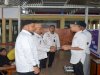 Dukung Pembinaan Keagamaan, Lapas Narkotika Muara Sabak Serahkan Buku Hafalan Tahfiz kepada Warga Binaan
