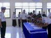 Kakanwil Ditjenpas Sultra Lantik Enam ASN Alumni Poltekip dan Dua Pejabat Fungsional