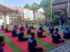 Latih Ketenangan Diri, Warga Binaan Lapas Tabanan Ikuti Yoga dan Meditasi